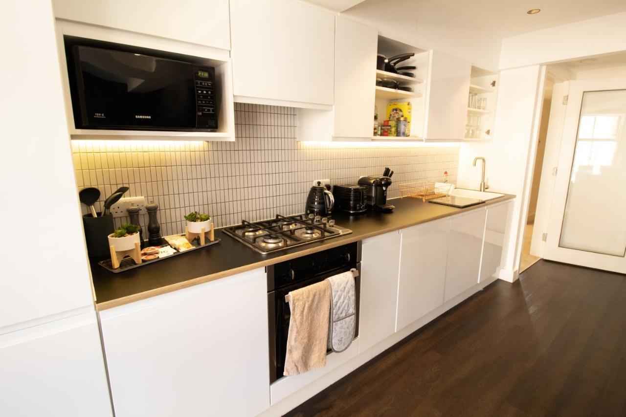 The New52 Oxford By 360Stays - Bespoke 2 Bed Luxury Apartment In The Heart Of Oxford City Centre With Parking Eksteriør bilde