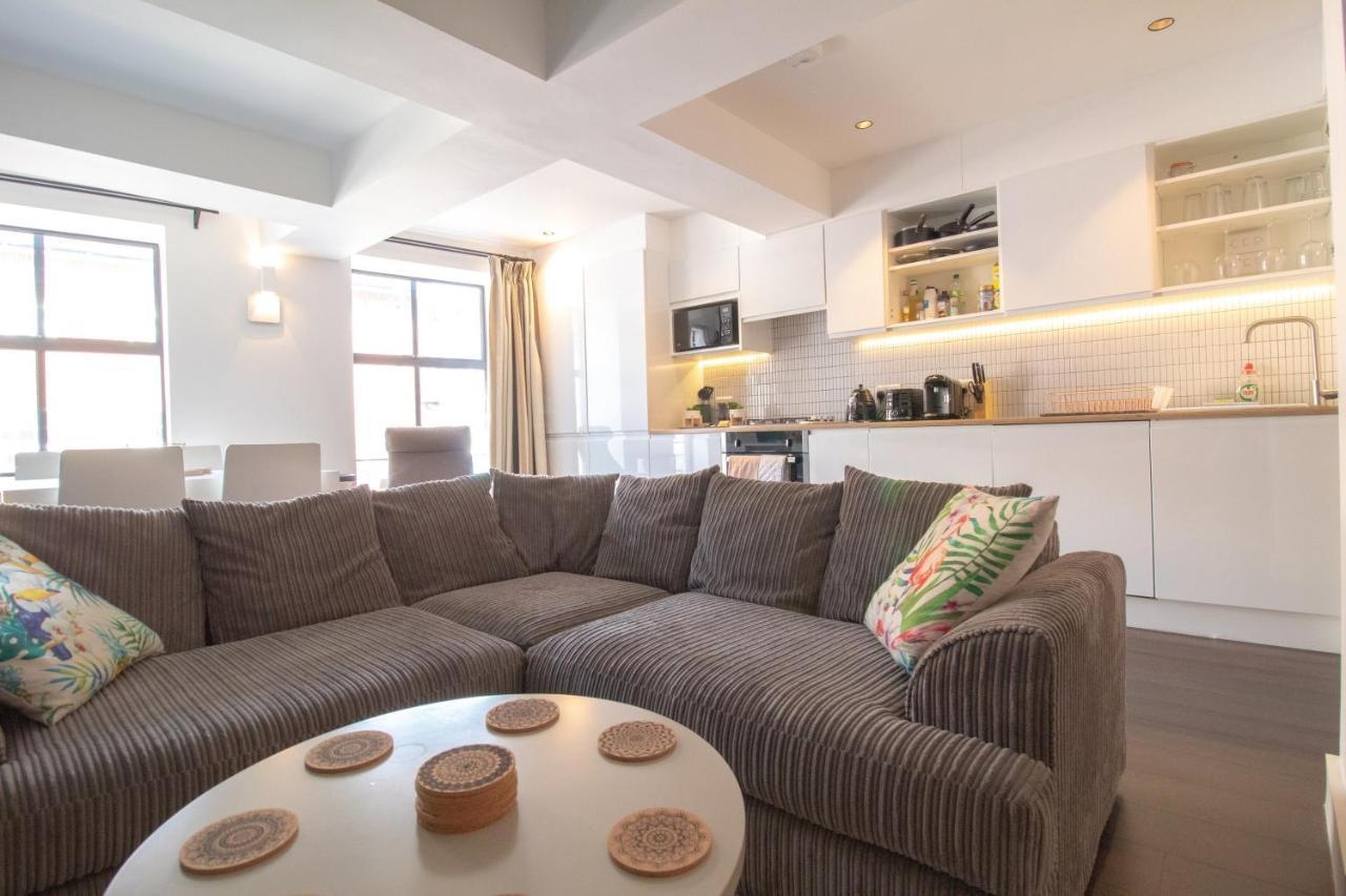 The New52 Oxford By 360Stays - Bespoke 2 Bed Luxury Apartment In The Heart Of Oxford City Centre With Parking Eksteriør bilde