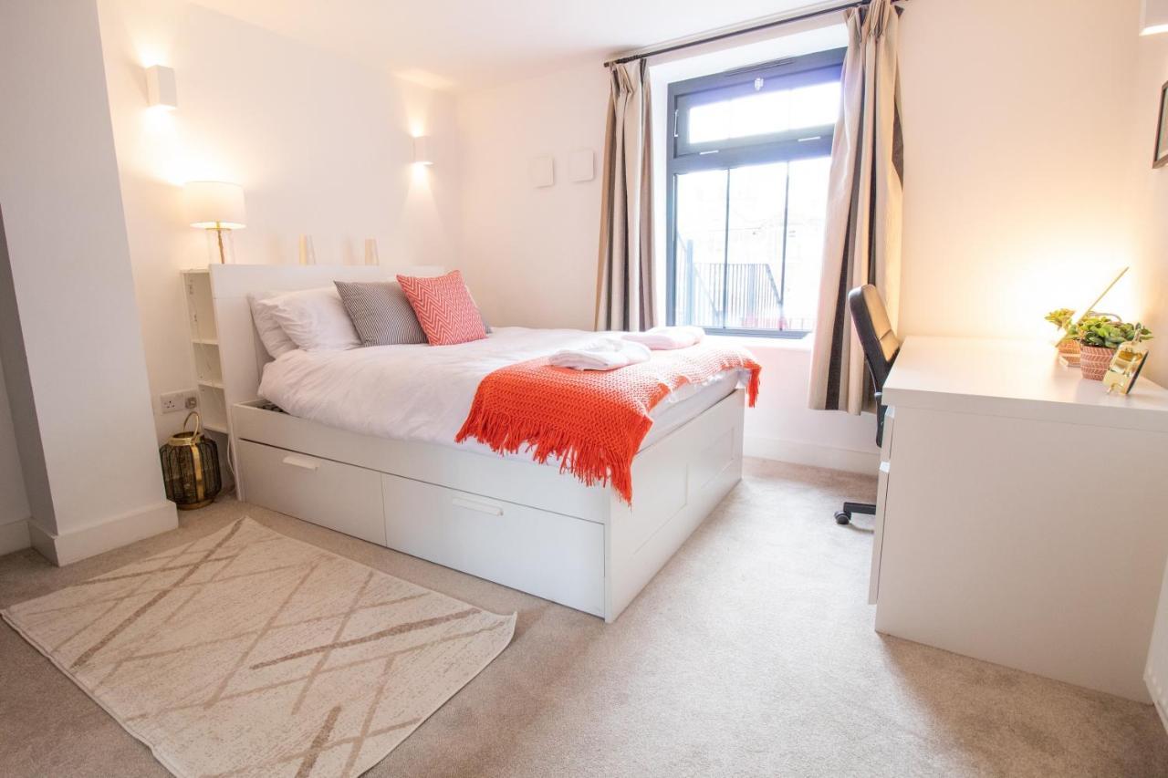 The New52 Oxford By 360Stays - Bespoke 2 Bed Luxury Apartment In The Heart Of Oxford City Centre With Parking Eksteriør bilde